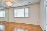 2412 Pine Tree Way - Photo 4