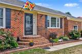 2412 Pine Tree Way - Photo 40
