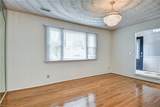2412 Pine Tree Way - Photo 6