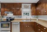 695 Chatsworth Dr - Photo 15