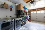 695 Chatsworth Dr - Photo 25
