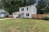 695 Chatsworth Dr - Photo 3