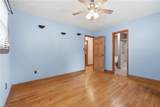 1338 Boxwood Cir - Photo 17