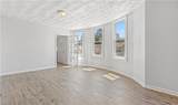 273 Elm Ave - Photo 4