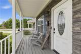 656 Vaughan Ave - Photo 3