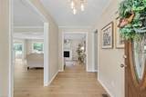 1509 Baycliff Ln - Photo 4