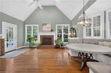 1077 Caton Dr - Photo 20