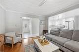904 Culpepper St - Photo 11