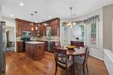 208 Robinhood Rd - Photo 12