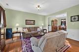 208 Robinhood Rd - Photo 8