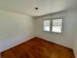 1511 Ekstine Dr - Photo 15