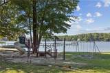 679 Shore Dr - Photo 37