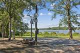 679 Shore Dr - Photo 38