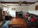 3245 Glastonbury Dr - Photo 4