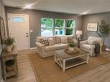 1764 Skyline Dr - Photo 2