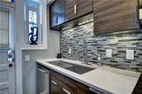 742 Washington Park - Photo 18