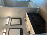 922 Holladay St - Photo 2