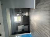 922 Holladay St - Photo 3