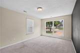 916 Woodcreek Dr - Photo 19