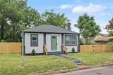 905 Butt St - Photo 2