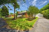 568 Yorktown Rd - Photo 2