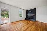 568 Yorktown Rd - Photo 4