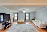 1128 Priscilla Ln - Photo 2
