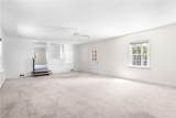 517 Kingston Dr - Photo 17