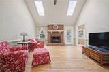 529 Royal Grant Dr - Photo 8