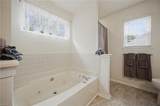 831 Holbrook Dr - Photo 35