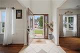 831 Holbrook Dr - Photo 6