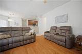 831 Holbrook Dr - Photo 9