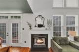 732 Fallcreek Rn - Photo 22