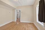 1110 35th St - Photo 9