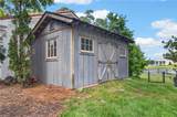 1040 Bobolink Dr - Photo 43