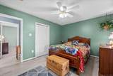 1025 Riverside Dr - Photo 47