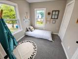 1129 22nd St - Photo 14