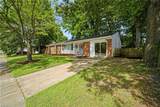 1107 Sean Dr - Photo 3