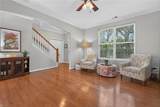 1541 Indiana Ave - Photo 8