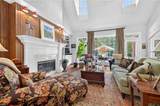 1042 Caton Dr - Photo 10