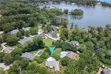 1042 Caton Dr - Photo 3