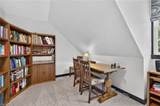 1042 Caton Dr - Photo 40