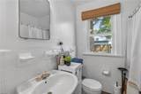 336 Randall Ave - Photo 17