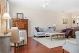 1425 Otterbourne Cir - Photo 2