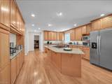 2025 Hallmark Way - Photo 6
