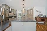 1932 Foxwood Dr - Photo 14