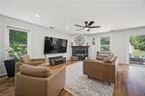 1932 Foxwood Dr - Photo 18