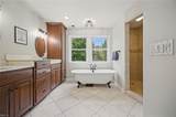 1932 Foxwood Dr - Photo 23
