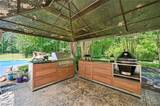1932 Foxwood Dr - Photo 33