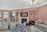 800 Oak Springs Ct - Photo 2